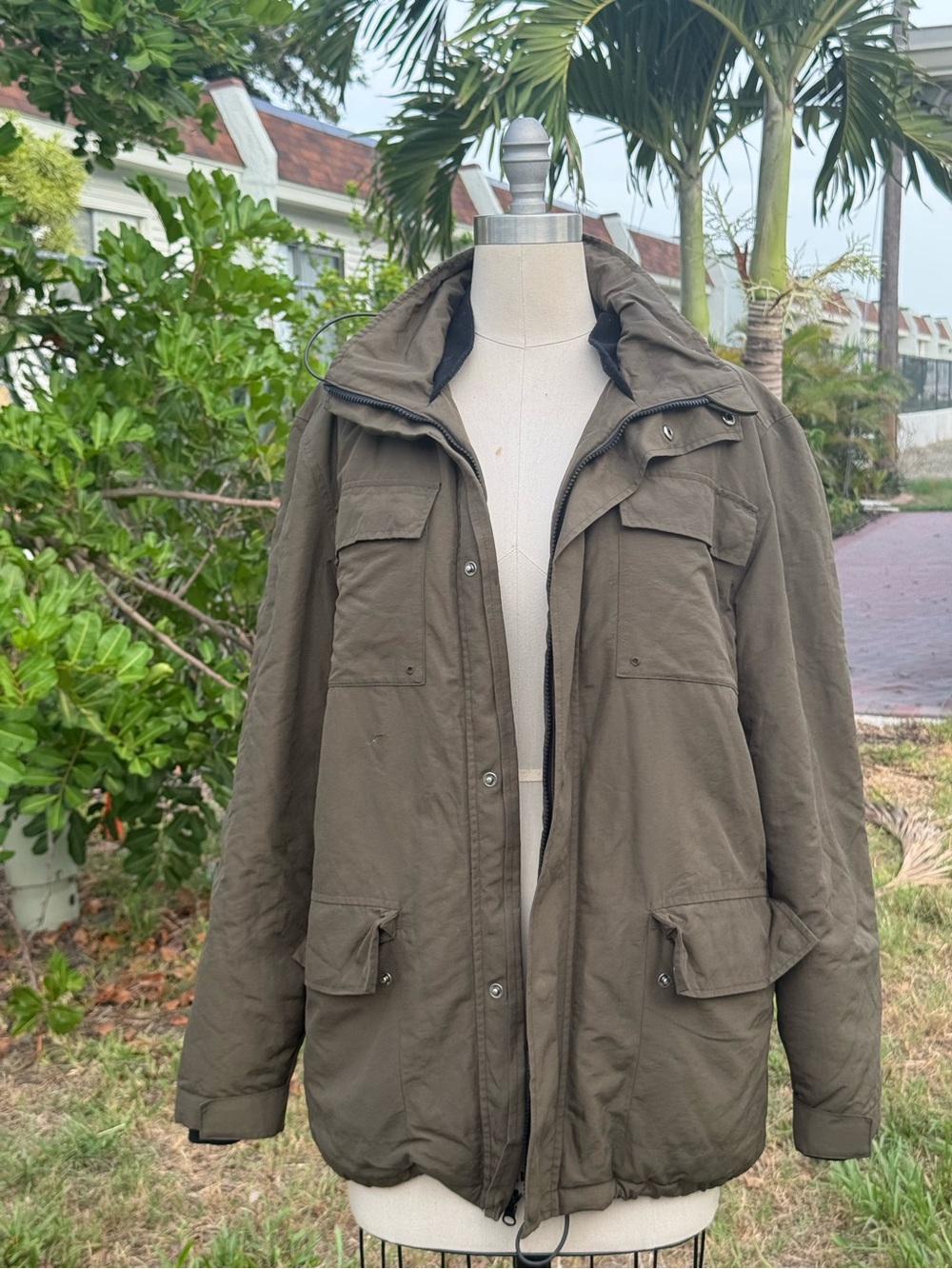 Men’s M GAP Olive Heavyweight Hooded Performance Jacket Coat